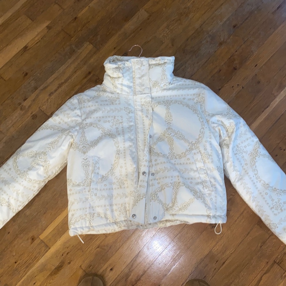 BDG puffer jacket